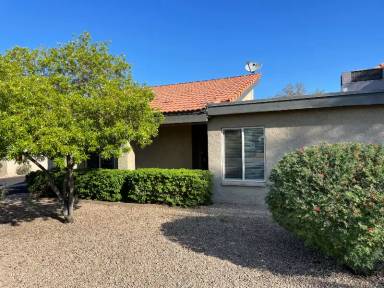 Main picture of 2436 W Caribbean Ln