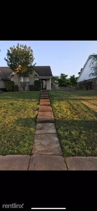 Main picture of 6843 Manslick Rd