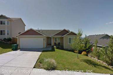 Main picture of 5110 Larch Ln