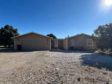 Main picture of 3820 Zeolite Cir