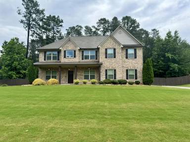 Main picture of 139 Fishers Mill Dr