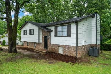Main picture of 1275 Glenridge Ln