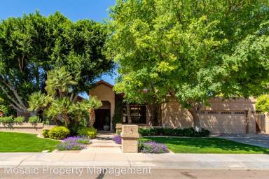 Main picture of 6426 S Rockford Dr