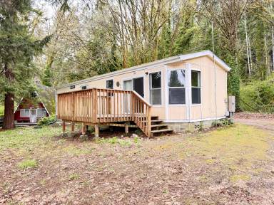 Main picture of 90 N Ayock Beach Dr