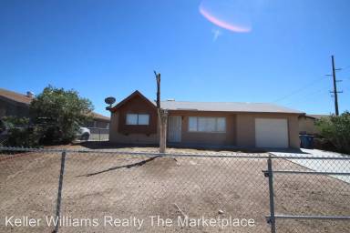 Main picture of 3519 Clear Lake Ct
