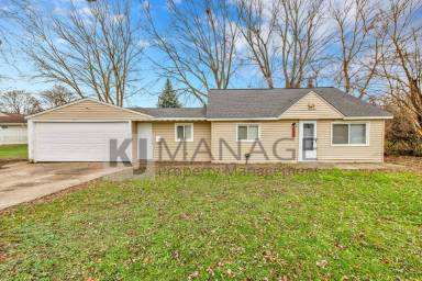 Main picture of 590 Clara Ave
