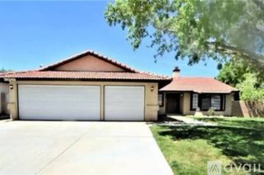 Main picture of 39249 Yellowstone St