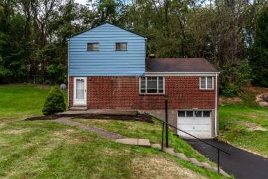 Main picture of 2533 Sylvania Dr