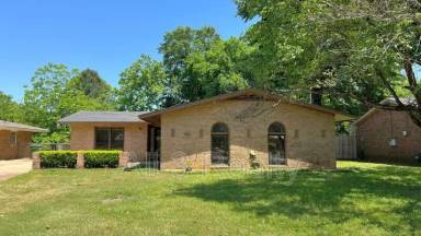 Main picture of 418 Stroll Dr