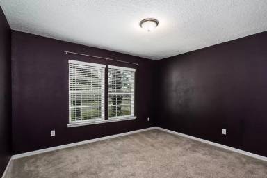 Main picture of 319 Northside Dr S