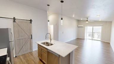 Main picture of 980 Evergreen Dr