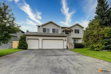 Main picture of 8840 Rocky Cove Dr