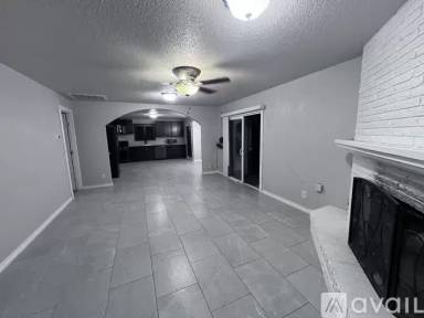 Main picture of 8601 Darlina Dr