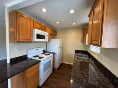 Main picture of 2200 L St