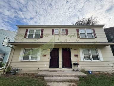 Main picture of 1135 N Cottage St