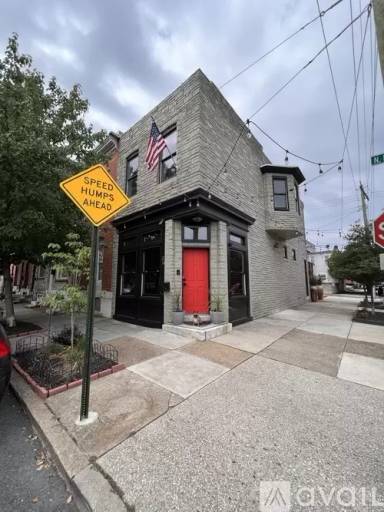 Main picture of 36 N Ellwood Ave