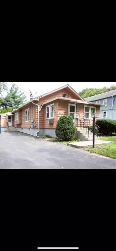 Main picture of 31 Colby Ave