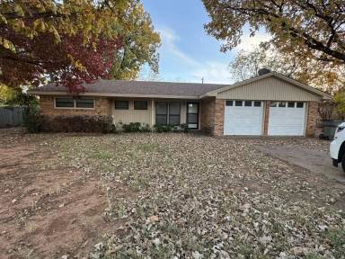 Main picture of 4419 Call Field Rd