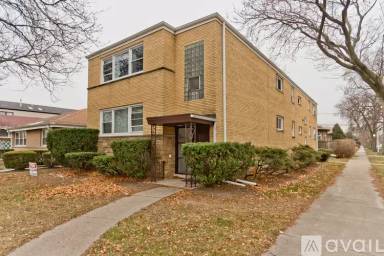 Main picture of 2625 W Pratt Blvd