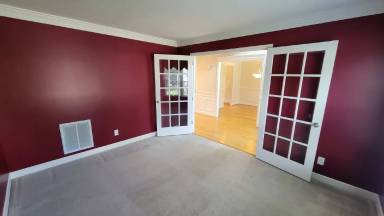 Main picture of 95 River Park Ln
