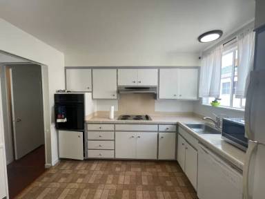 Main picture of 204 Catalina Ave