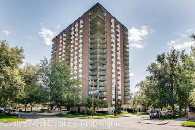 Main picture of Penn Square Condominiums