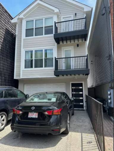 Main picture of 126 Ogden Ave