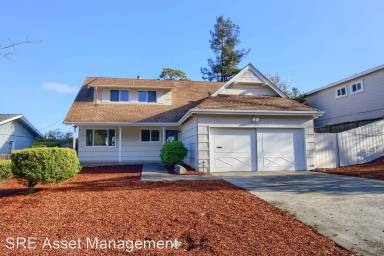 Main picture of 3705 Red Oak Way