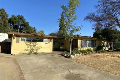 Main picture of 12584 Paseo Flores
