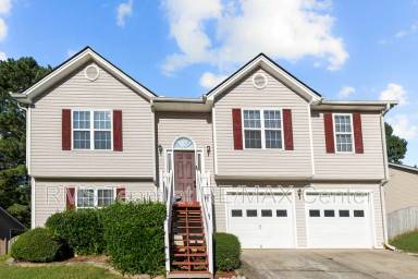Main picture of 1736 Mountain Fort Way