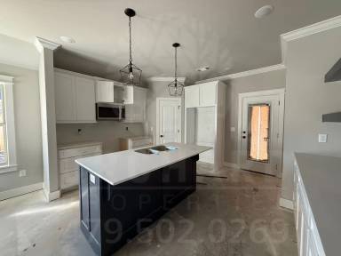 Main picture of 2432 Buckside St