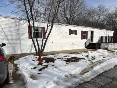 Main picture of 3500 W Yorkshire Dr