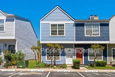 Main picture of 1815 Garys Park