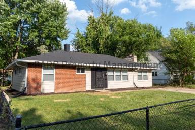 Main picture of 4061 N Webster Ave