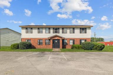 Main picture of 107 Ravenwood Dr