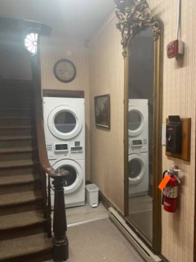 Main picture of 932 Cumberland St
