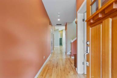 Main picture of 4539 NE Mason St