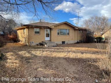 Main picture of 8 E Old Broadmoor Rd