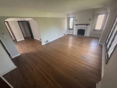 Main picture of 3718 Gridley Rd