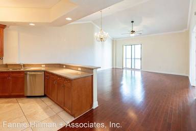 Main picture of 350 Carolina Ave