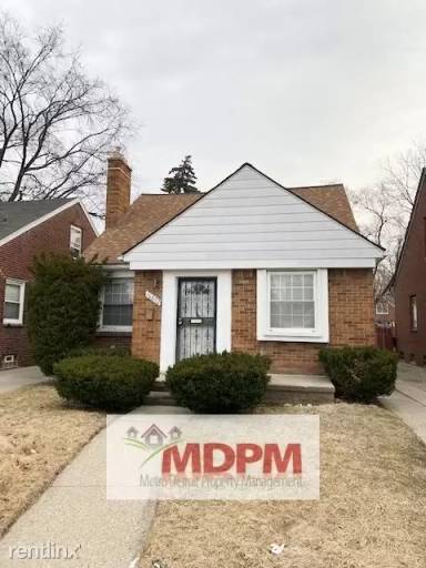 Main picture of 16892 Robson St