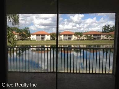 Main picture of 250 Robin Hood Cir