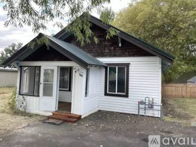Main picture of 2223 Nursery St