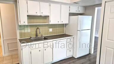 Main picture of 9155 Main Street