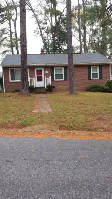 Main picture of 1737 Pender Ave