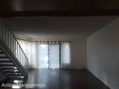 Main picture of 10626 Shoreline Dr