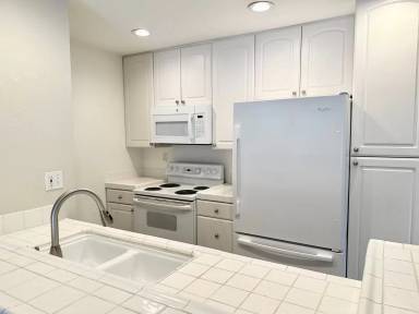 Main picture of 9150 Gramercy Dr