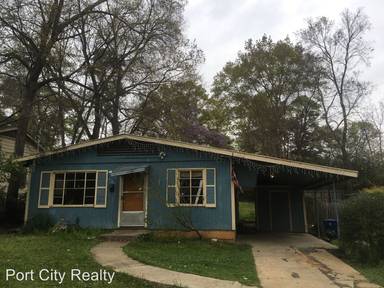Main picture of 3912 Huston St