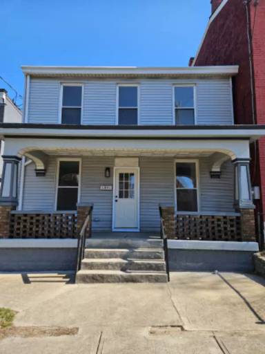 Main picture of 1041 Columbia St