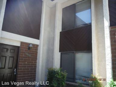 Main picture of 2131 Pine Breeze Ln